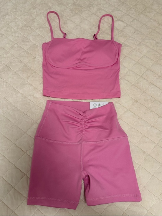 Gilly Hicks Pants - Gilly Hicks Pink Workout Set